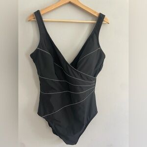 Kirkland Miraclesuit Swimsuit Black One-Piece Padded Size 16*